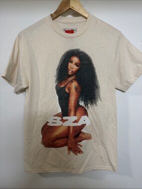 🔥😍🔥SZA Bold Graphic Cream Tee